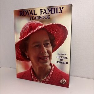Vintage 1982 Royal Family Year Book - Featuring Queen Elizabeth US SELLER